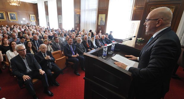 Ослоњени на мудре претке